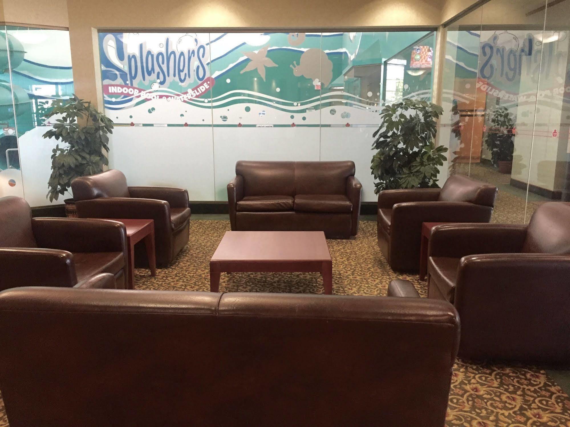 Canad Inns Destination Centre Transcona Winnipeg Exteriör bild